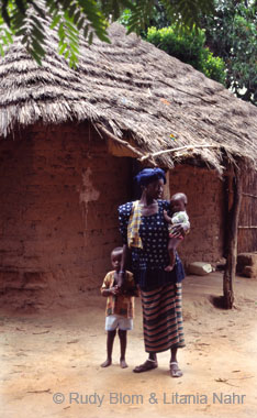 Gambia_Senegal_221-47-04