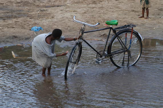 Tanzania_200307_15DSC_0163